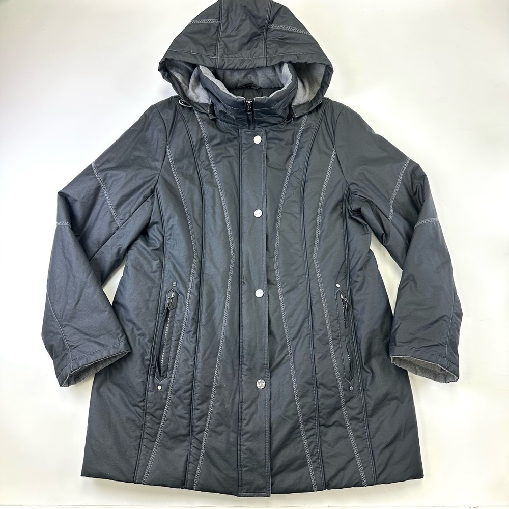 Junge black quilted womens parka Size 14 hooded zip snap closure winter
